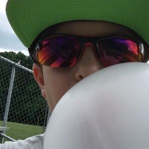 Meet your Posher, Pauli